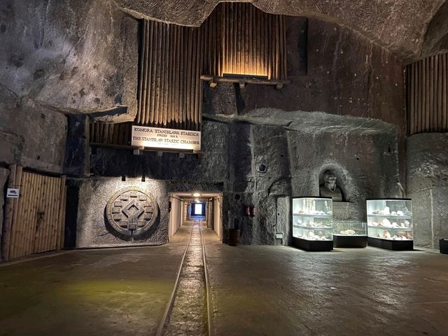 ชวนเที่ยว Wieliczka Salt Mine ประเทศ โปแลนด์