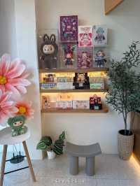 EmQuarter Cafe 
