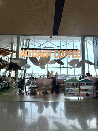 Cozy & Cute: Moomin Coffee at Helsinki Airport 🇫🇮