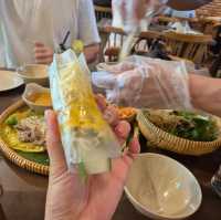 다낭 시내 반쎄오 맛집 '벱꾸온 다낭'