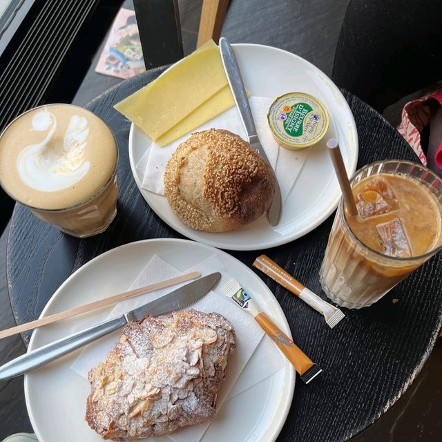 Excellent pastries 