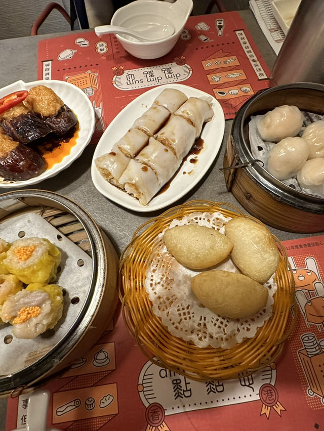 Hong Kong 🇭🇰: Heaven for Food
