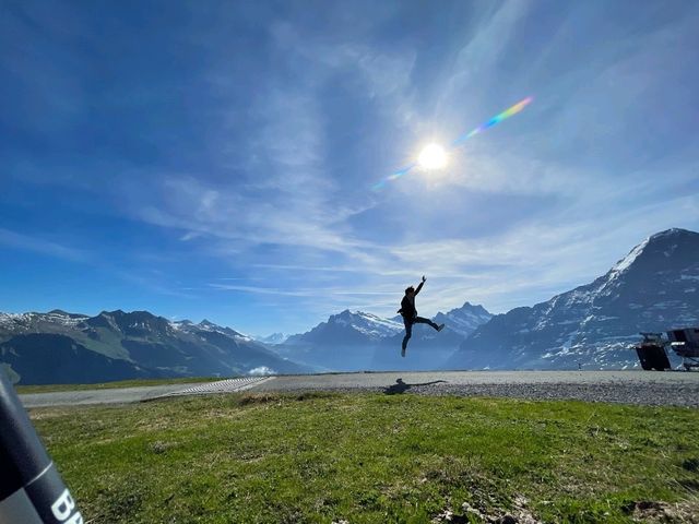 [🇨🇭スイス] ウェンゲン — アルプスの魅力溢れる美しい山岳リゾート