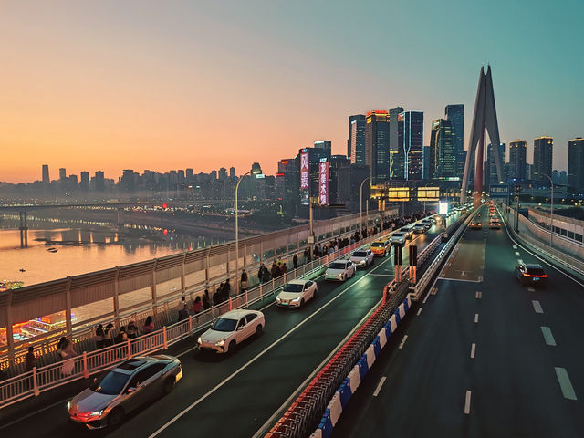 8 Days of Chongqing's Urban Evolution: Where History Meets Hipster Revival