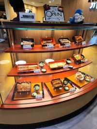 도쿄 나리타공항 1터미널 장어덮밥 맛집(더라운지 무료 이용)