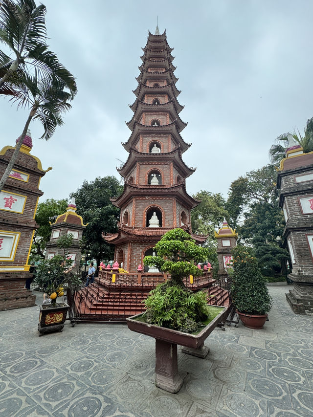 Hustle to Harmony: A Whirlwind Escape to Hanoi