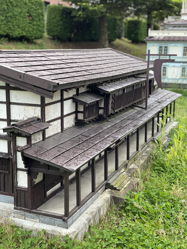 【青森×弘前】和と洋が調和した城下町 ミニチュア建造物も無料で・・