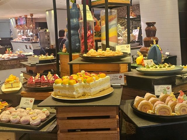 人均200多元的五星級酒店下午茶自助餐