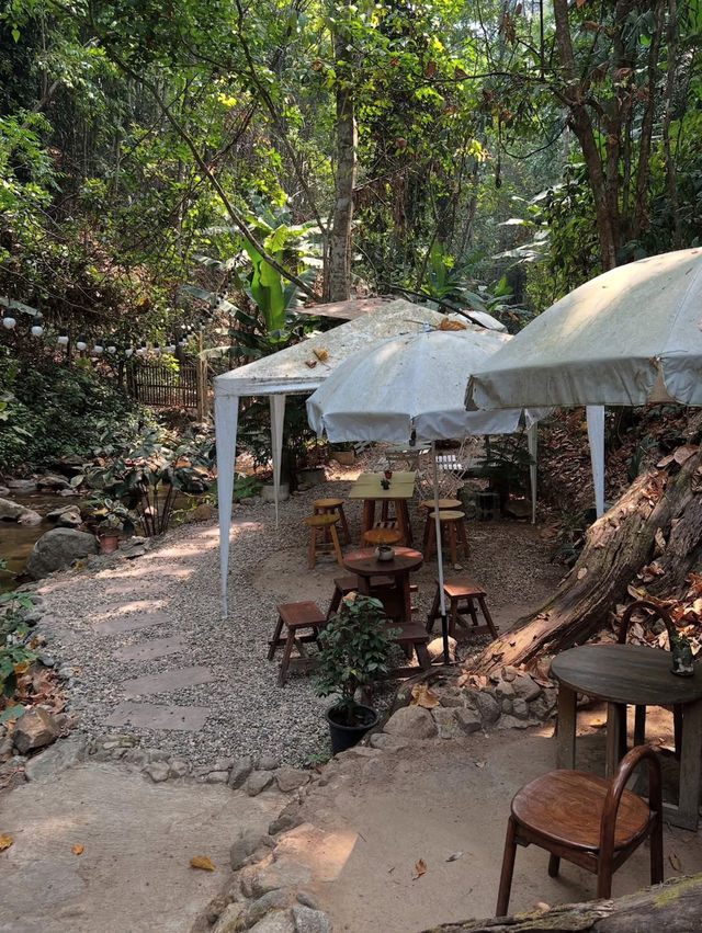 Claai Cafe' & Eatery