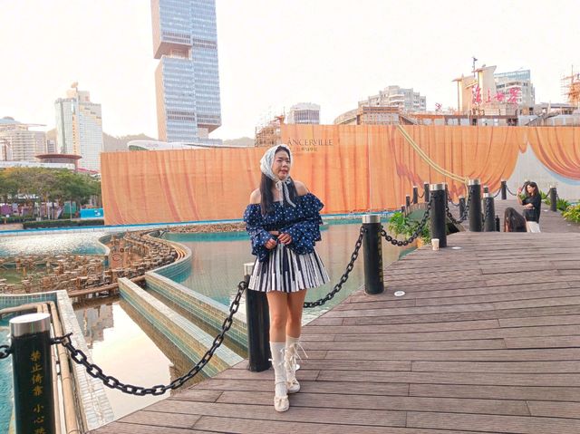 Sea World 海上世界 & Sea World Cultural Art Center 