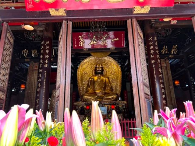 Hualin Buddhist Temple 华林寺