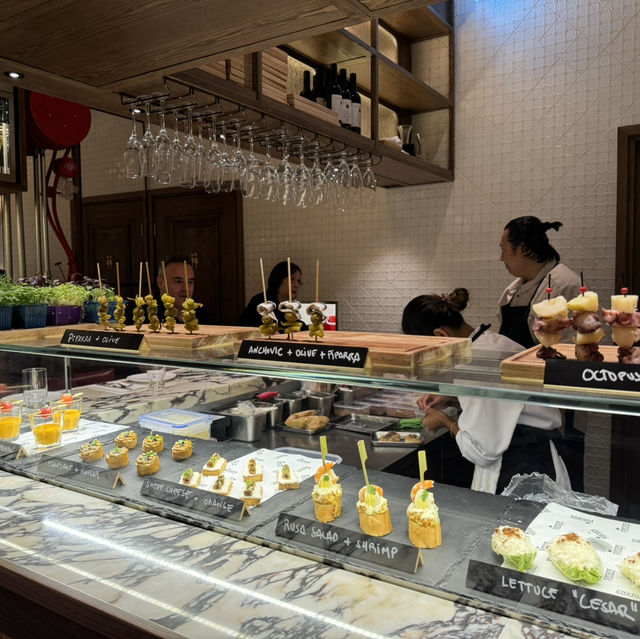 香港第一間pintxos bar 😍😍😍