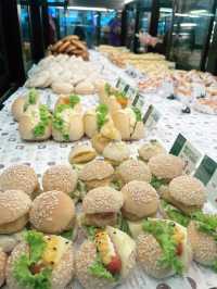 Farley Bakery Kuching – A Delightful Haven for Bakery and Dessert Lovers
