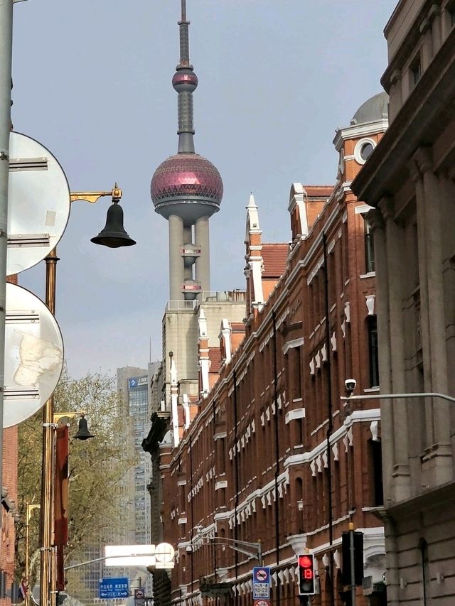 เที่ยว The Bund ชมหอไข่มุก