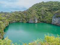ผาจันทร์จรัส หมู่เกาะอ่างทอง 🏝️🌊
