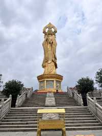 ภูเขาดอกบัว หรือ เหลียนหัวซาน