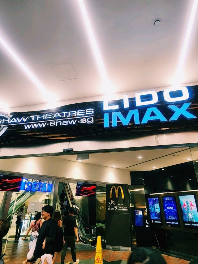 Shaw House: A Legacy of Cinema and Culture in the Heart of Orchard