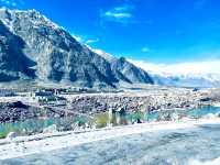 bustling coastal metropolis that never 