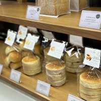 🥯 หอม นุ่ม ละลายใจ! “ชิโอปัง” ร้าน Crumbs