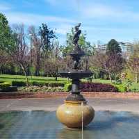 Spring Visit to Fitzroy Gardens, Melbourne 