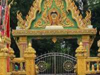 วัดชนะชัยศรี (วัดเกาะ) อุโบสถแบบไทย-ลาว ดั้งเดิม