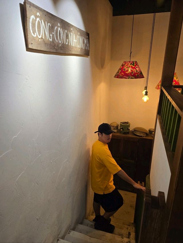 찐 베트남 감성 그자체 광안리카페🧡