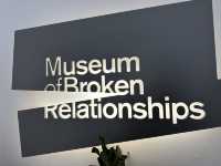 【Museum of Broken Relationships｜失恋の博物館】 世界で唯一？“別れ”をテーマにした博物館
