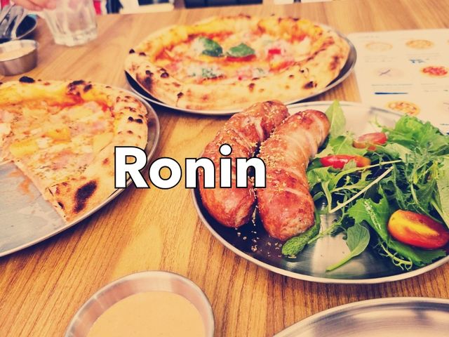 โรนิน พิซซ่า  อิตาเลียน อร่อยเกินราคา