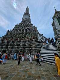 Wat Arun – The Temple of Dawn That Shines All Day