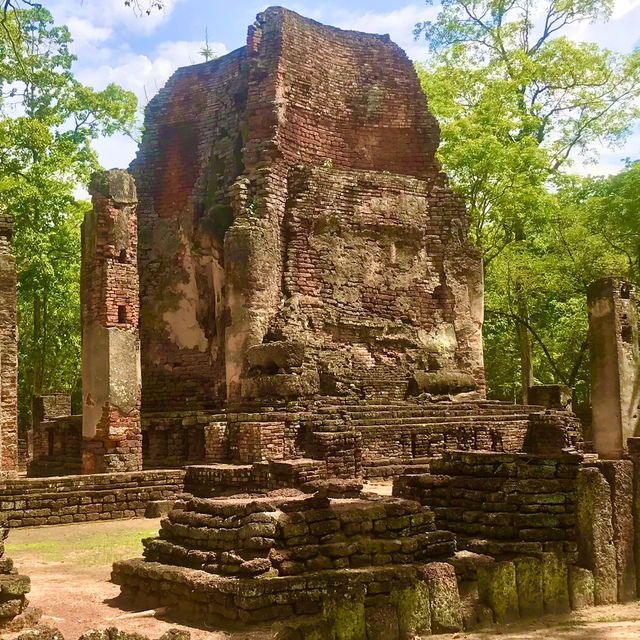 อุทยานประวัติศาสตร์กำแพงเพชร 
