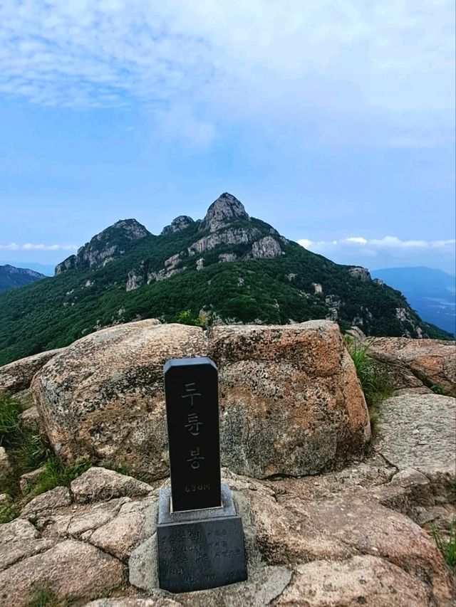 Hiking, Temples, and Vibes I Didn’t Expect
