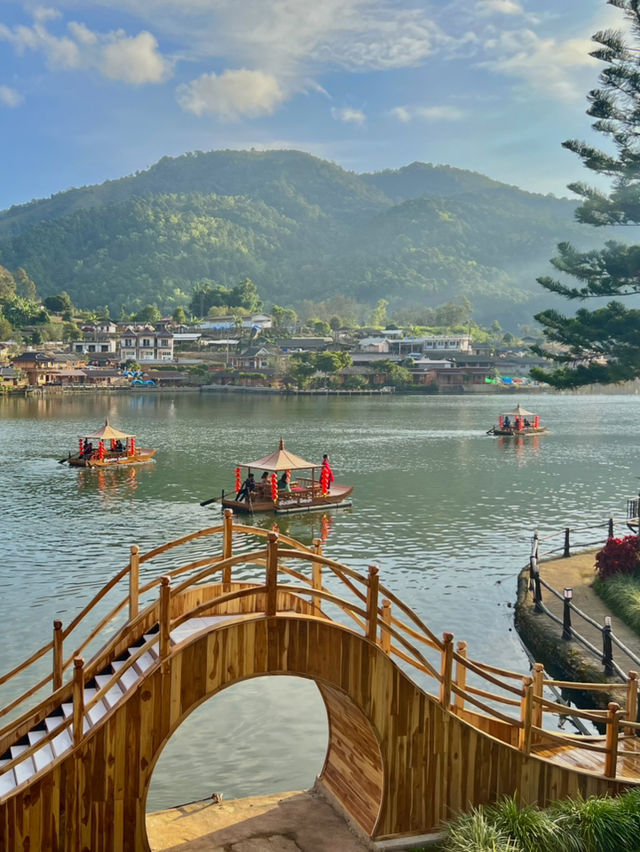 บ้านรักไทย เสน่ห์แม่ฮ่องสอน 🛖🏮