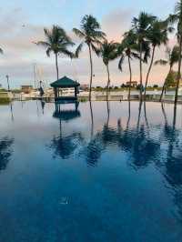 “Avillion Admiral Cove – Spacious Seaside Retreat with Charming Flaws”