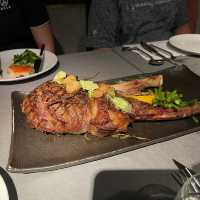 ร้าน "EAT ME" Restaurant บางรัก