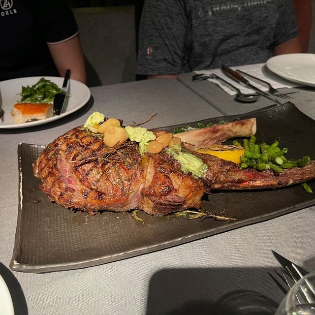 ร้าน "EAT ME" Restaurant บางรัก