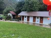 Baan Daeng Resort บ้านดินกลางหุบเขา