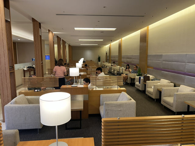日本東京成田機場 華航貴賓室分享