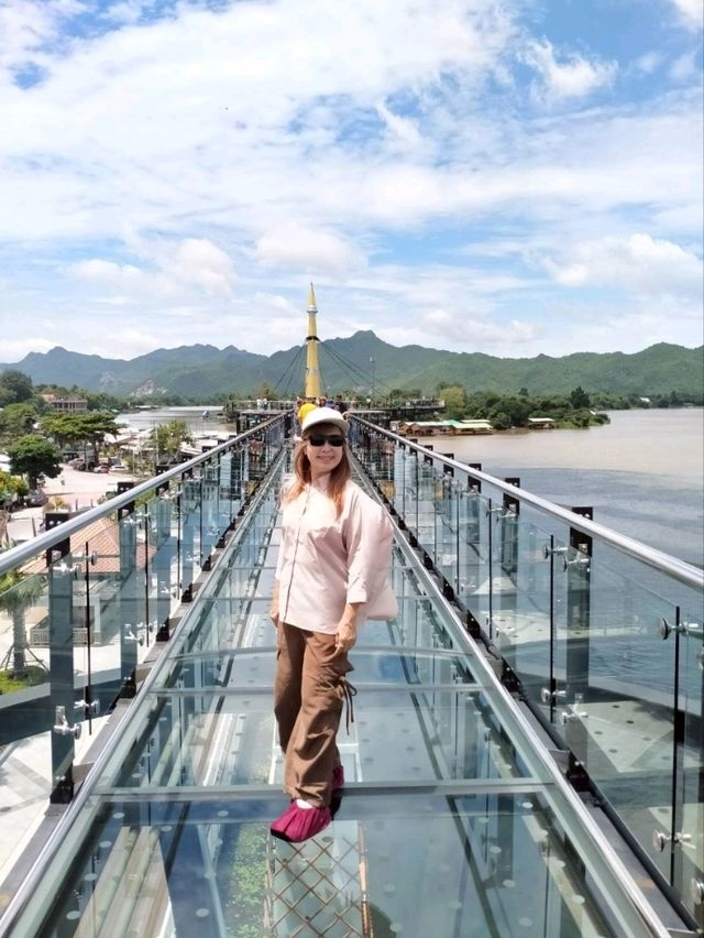 sky walk กาญจนบุรี