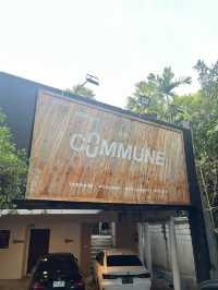The Commune คาเฟ่ ภูเก็ต