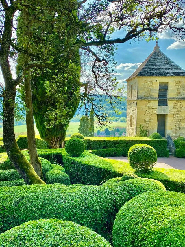 🇫🇷 A Summer Escape into a Living Sculpture – Marqueyssac Gardens 💐 