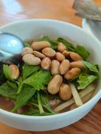 ร้านอาหารและคาเฟ่บรรยากาศดีใกล้ทางด่วนศรีสมาน