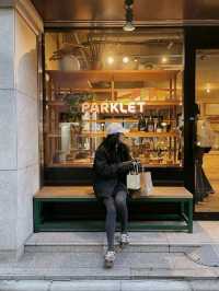 Parklet bakery Ningyocho