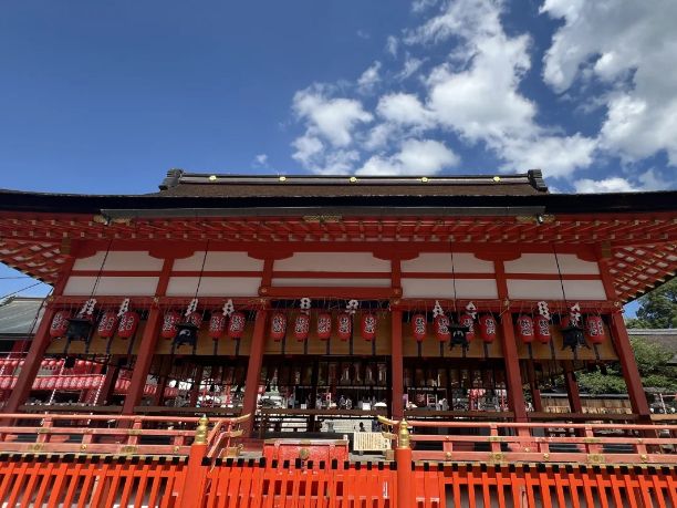 Kyoto: Exploring Sannenzaka, Kiyomizu-dera, and Fushimi Inari-taisha! ⛩️🚶‍♀️