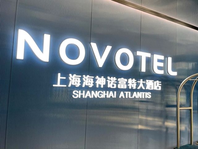 Sky-High Comfort at Novotel Atlantis