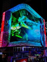 Times Square – The Pinnacle of Urban Chaos and Global Glamour
