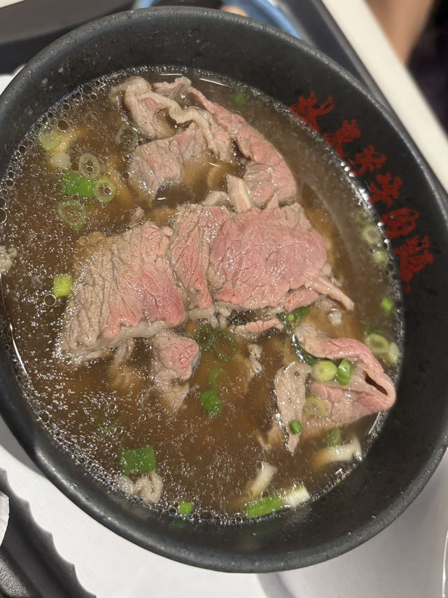 台北桃園機場吃甚麼？