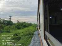 นั่งรถไฟลอยน้ำเขื่อนป่าสักลพบุรี