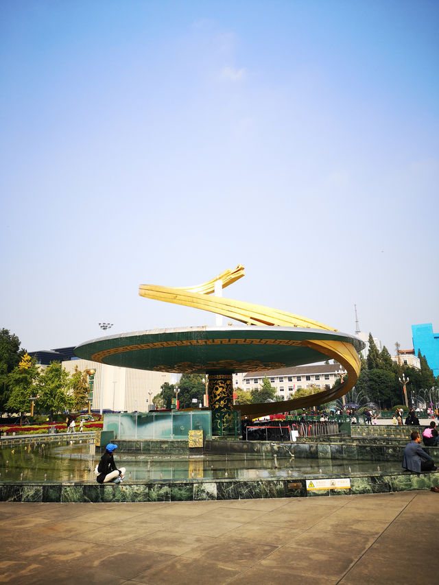 🏙️ Tianfu Square: The Beating Heart of Chengdu