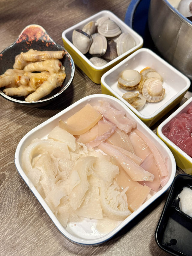 《無限時任食火鍋高質牛尾煲》