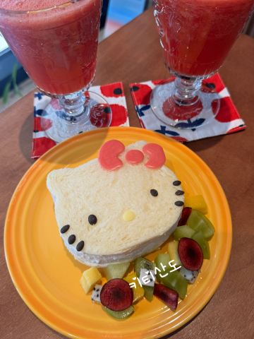 可愛すぎる！キティちゃんサンド | Trip.com 大邱